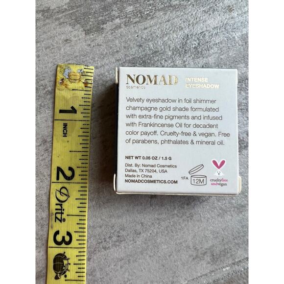 NOMAD Cosmetics Venice-Simplon Express Intense Eyeshadow In Alberg Pass NEW Gold - Picture 4 of 4